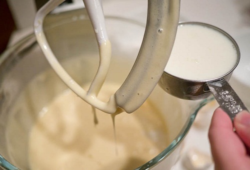 Xôi chiên phồng đơn giản giòn ngon