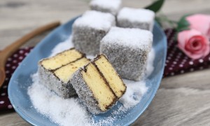 Xôi chiên ruốc hành dẻo ngon, lạ miệng, càng ăn càng mê