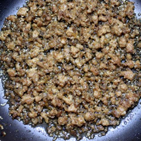 Cách làm xôi cuộn thịt băm