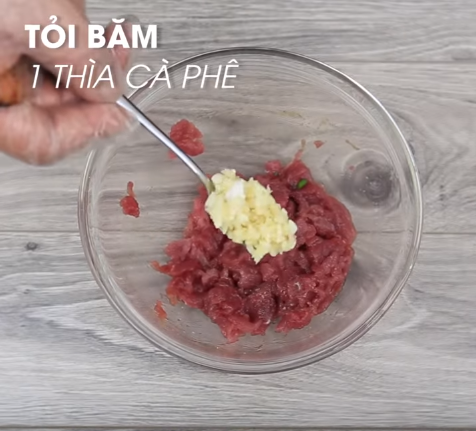Xôi dừa đậu đen nóng hổi dẻo thơm, ngon như mẹ làm