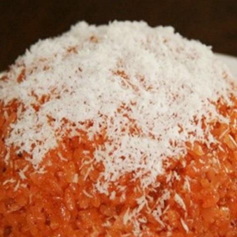 Cách làm xôi gấc hấp nước cốt dừa