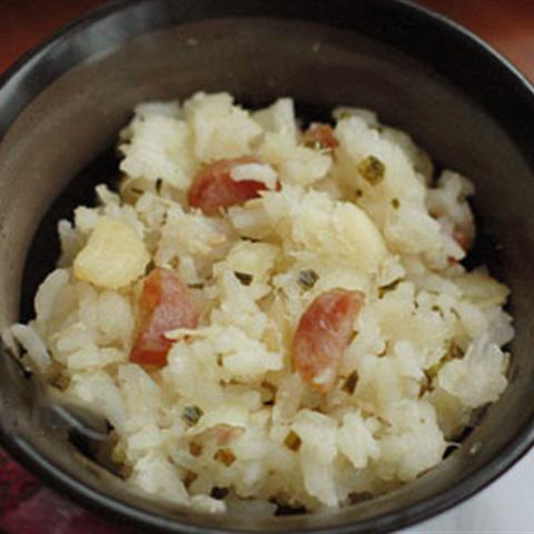 Cách làm xôi khoai mì lạp xưởng