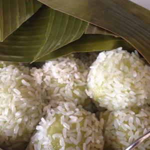 Cách làm xôi khúc ăn sáng