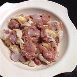 Cách làm xôi lá cẩm gà rô ti