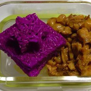 Cách làm xôi lá cẩm gà rô ti