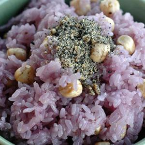 Cách làm xôi lá cẩm hạt sen