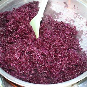 Cách làm xôi lá cẩm