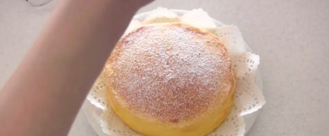 Xôi lá dứa bọc bánh tráng – món ăn tuổi thơ