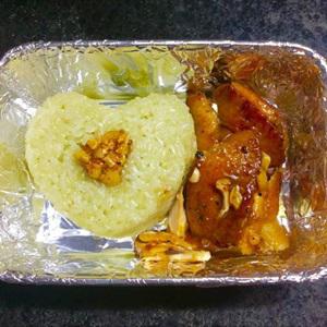 Cách làm xôi lá dứa cánh gà