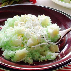 Cách làm xôi lá dứa khoai mì