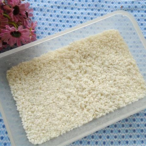 Cách làm xôi lạp xưởng tôm khô