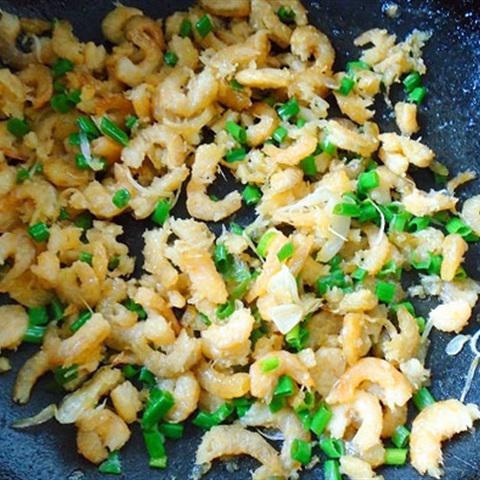 Cách làm xôi lạp xưởng tôm khô