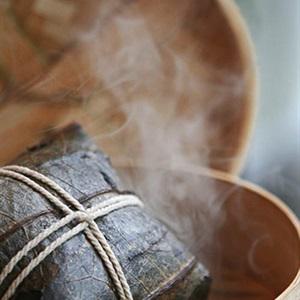 Cách làm xôi mặn gói lá