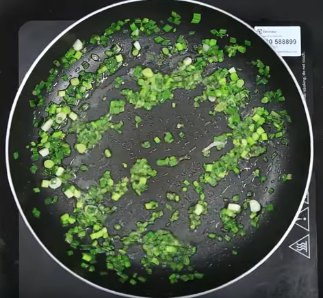 Xôi mít lá dứa dẻo thơm, ngọt lịm, chưa ăn đã thèm