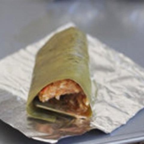 Cùng làm xôi sườn gói lá