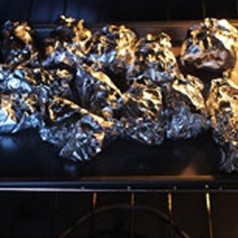 Cùng làm xôi sườn gói lá