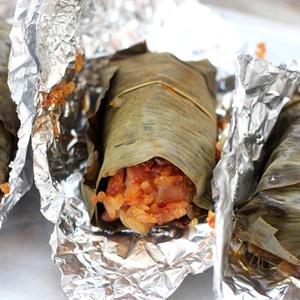 Cùng làm xôi sườn gói lá