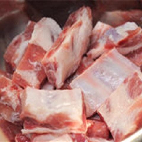 Cùng làm xôi sườn gói lá