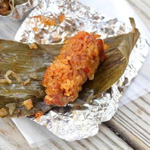 Cùng làm xôi sườn gói lá