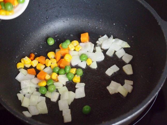 Xốp mềm bánh trứng nướng kiểu mới