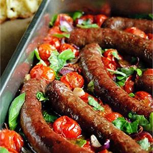 Cách làm xúc xích bò nướng cà chua