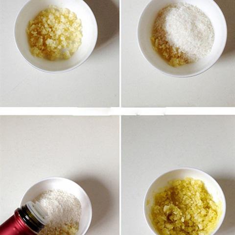 Cách làm xúc xích cuộn thịt xông khói