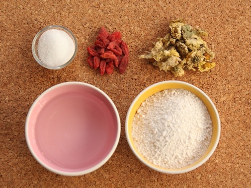 Xúc xích ngô chiên độc đáo, thơm ngon