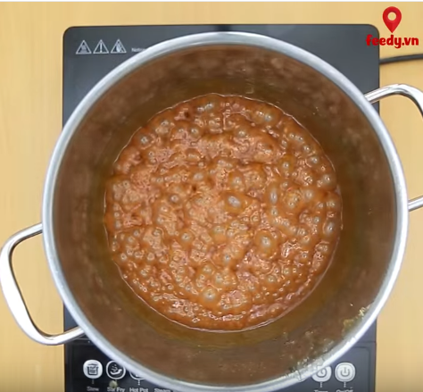 Xuống bếp làm hoa bí nhồi trứng chiên giòn tan đãi cả nhà