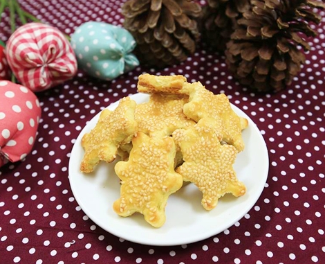 Xuống bếp làm kim chi cuộn cơm đãi cả nhà ngon miễn chê