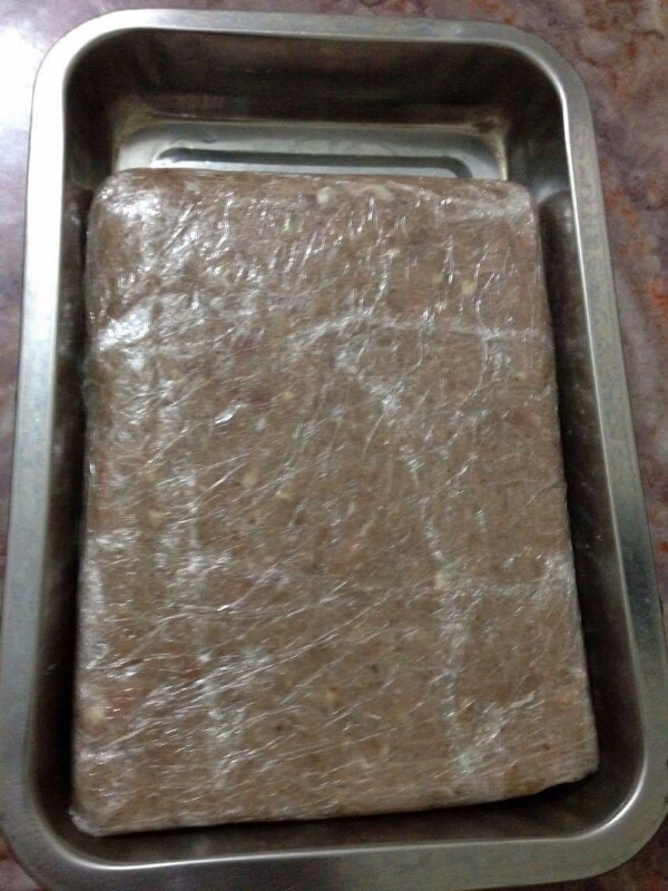 Xuống bếp làm ốc hương rang muối ớt phô mai đãi cả nhà