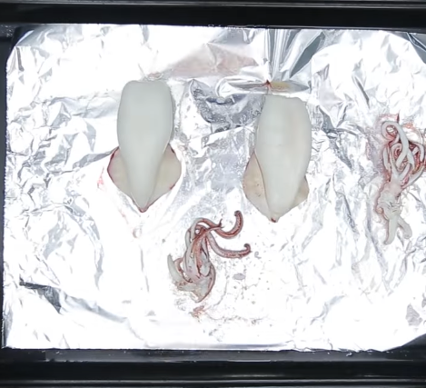 Xuýt xoa với thịt gà om rau củ cay cay nóng hổi vừa thổi vừa ăn