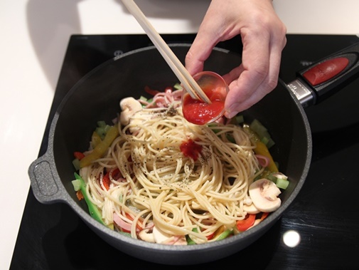 Yến mạch trộn hoa quả cho bữa sáng đầy năng lượng